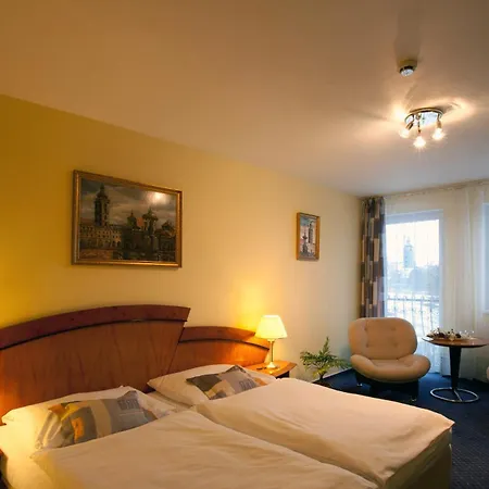 Savoy Otel 4*