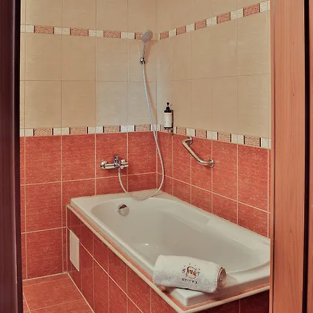 Savoy Отель