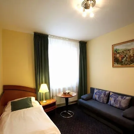 Hotel Savoy 4*